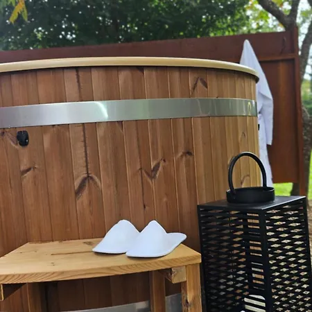 Gasthuis Le Roulottes Du Petit Gouffre De Avec Padirac