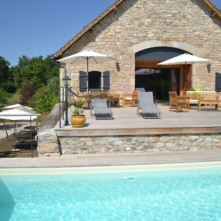 Le Roulottes Du Petit Gouffre De Avec 3*