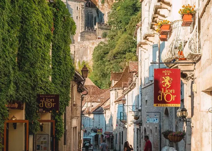 Le Roulottes Du Petit Gouffre De Avec Гостевой дом 3*