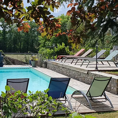 بيت ضيافة Le Roulottes Du Petit Gouffre De Avec باديراك